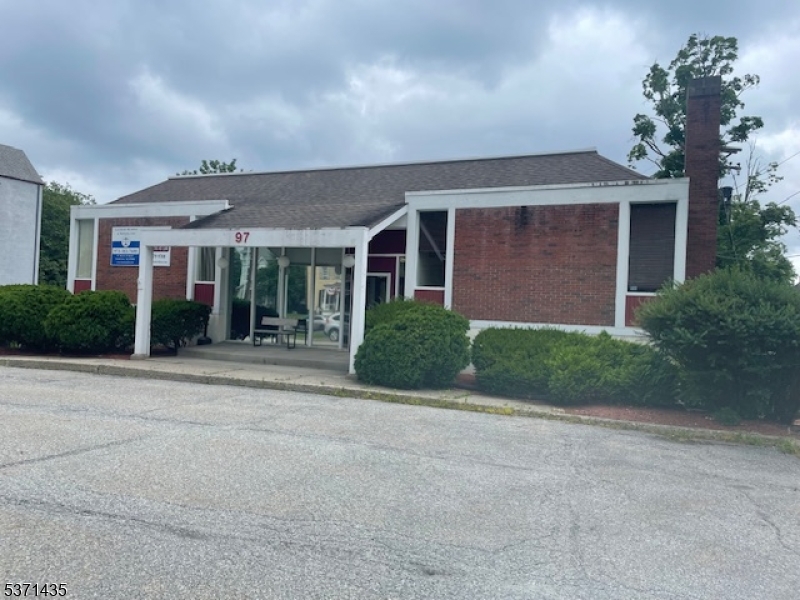 97 Main St To Elm Newton NJ 07860