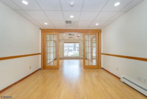548 Franklin Avenue Nutley NJ 07110