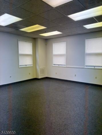 565 Green Lane Union NJ 07083