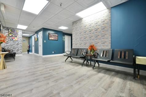 464 Valley Brook Avenue Ste 6 Lyndhurst NJ 07071