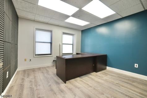 464 Valley Brook Avenue Ste 6 Lyndhurst NJ 07071