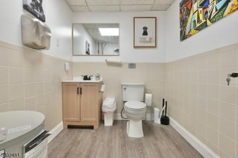 464 Valley Brook Avenue Ste 6 Lyndhurst NJ 07071