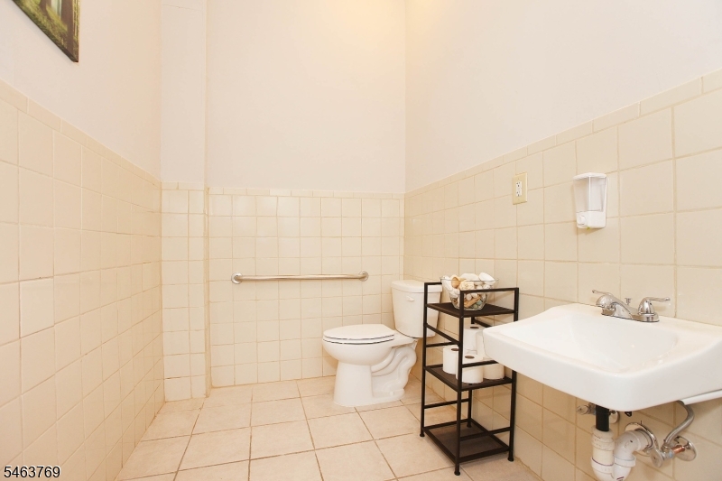 851 Mount Prospect Avenue Newark NJ 07104