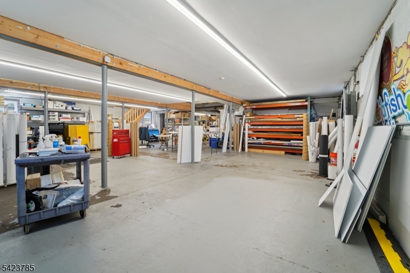 595 New York Avenue Lyndhurst NJ 07071