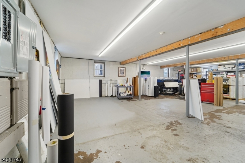 595 New York Avenue Lyndhurst NJ 07071