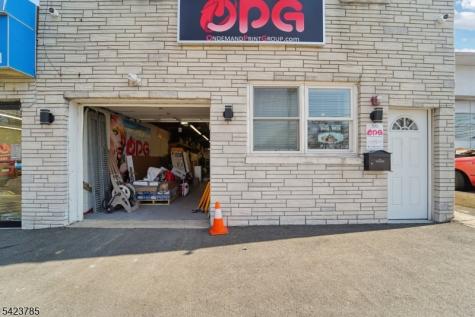 593 New York Avenue Lyndhurst NJ 07071