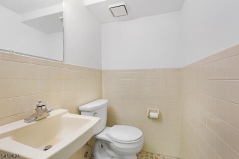 328 Green Pond Road Rockaway NJ 07842