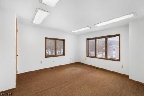 328 Green Pond Road Rockaway NJ 07842