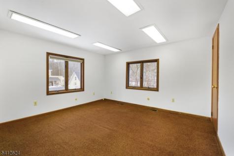 328 Green Pond Road Rockaway NJ 07842