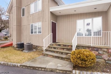 328 Green Pond Road Rockaway NJ 07842
