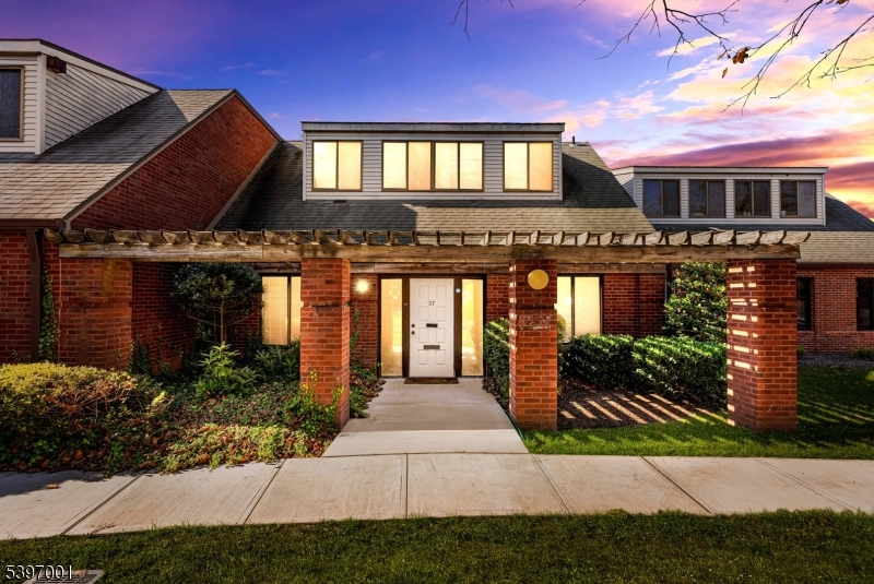 37 Tamarack Circle Montgomery NJ 08558