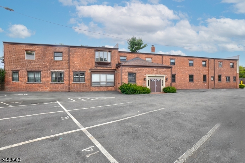 209 Cooper Avenue Ste 12 Montclair NJ 07043