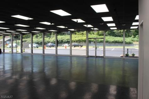 1393 ROUTE46LEDGE Roxbury NJ 07852