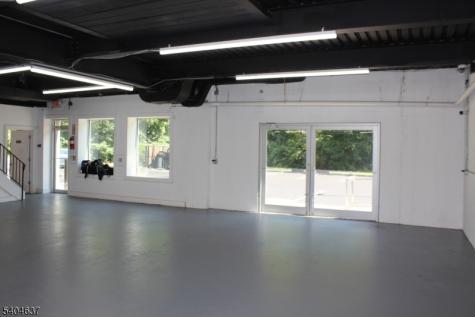1393 ROUTE46LEDGE Roxbury NJ 07852