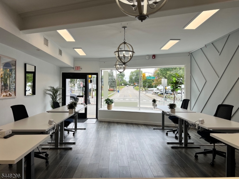 464 Ridgedale Avenue East Hanover NJ 07936