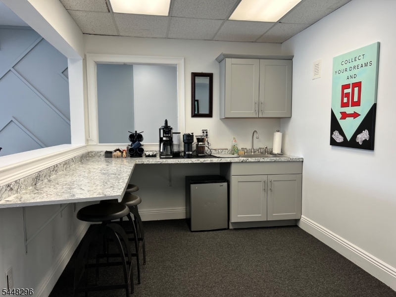 464 Ridgedale Avenue East Hanover NJ 07936