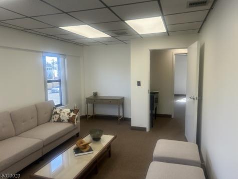 72 W End Avenue Somerville NJ 08876