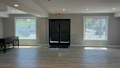 275 16TH Avenue Newark NJ 07103