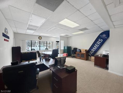 962 State Route 173 Bloomsbury NJ 08804