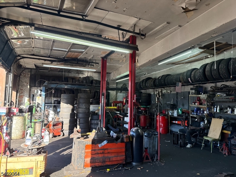 964 W Side Avenue Jersey City NJ 07306