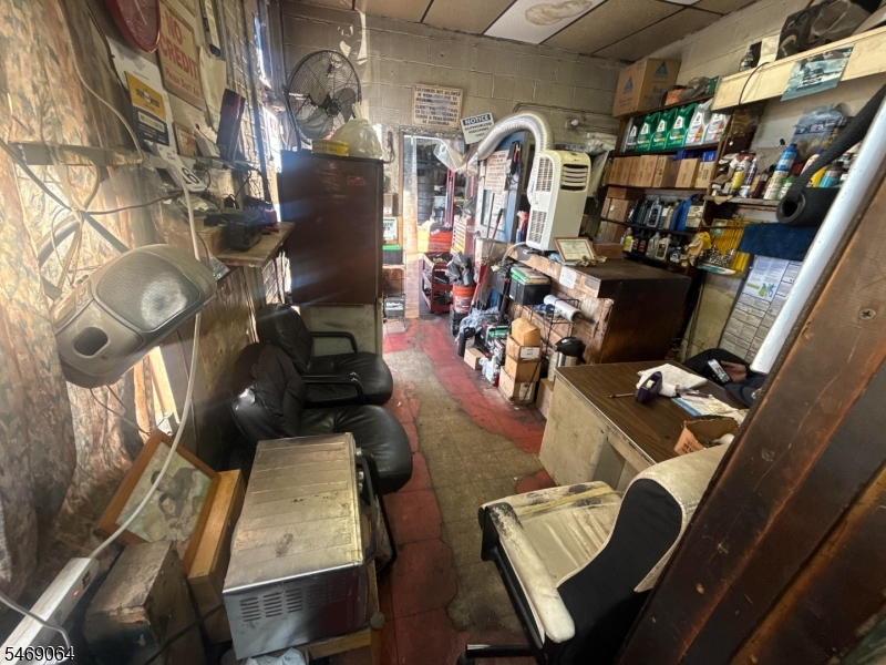 964 W Side Avenue Jersey City NJ 07306