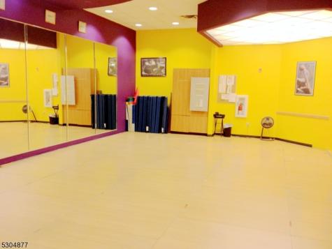 1747 Springfield Avenue Maplewood NJ 07040