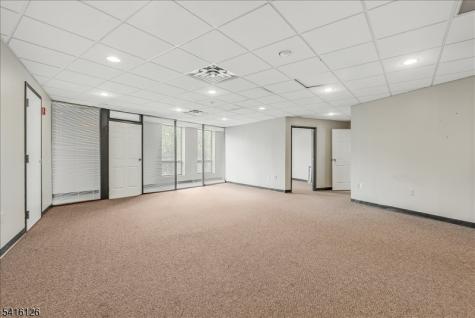 3 Tice Road Franklin Lakes NJ 07417