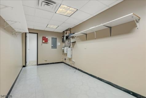 3 Tice Road Franklin Lakes NJ 07417