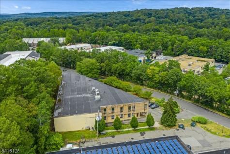 3 Tice Road Franklin Lakes NJ 07417