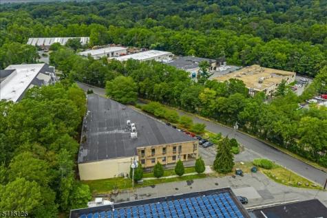 3 Tice Road Franklin Lakes NJ 07417
