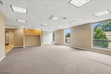 3 Tice Road Franklin Lakes NJ 07417