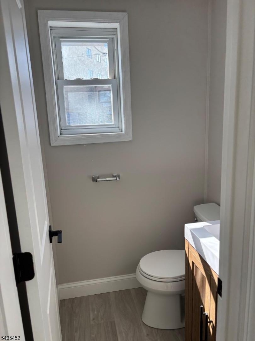 24 Lakeside Avenue Pompton Lakes NJ 07442