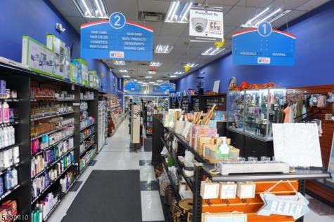 101 Terhune Avenue Lodi NJ 07644