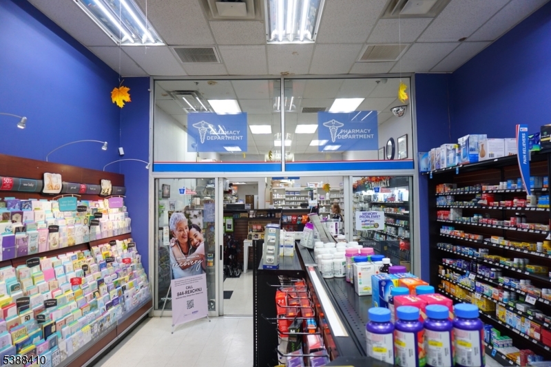 101 Terhune Avenue Lodi NJ 07644