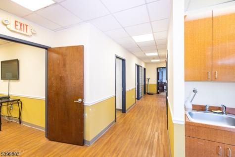 2 Lincoln Hwy-unit100 Edison NJ 08820