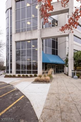 2 Lincoln Hwy-unit100 Edison NJ 08820