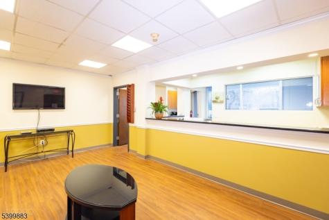 2 Lincoln Hwy-unit100 Edison NJ 08820