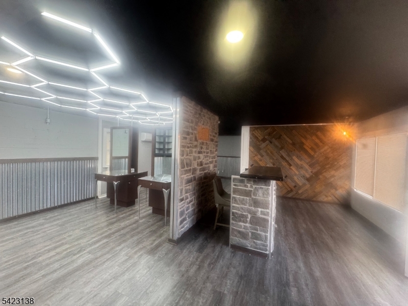 117 Broad Street - Suites 6&7 Flemington NJ 08822