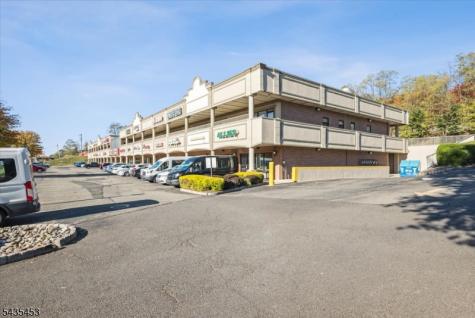 326 Route 22 W Green Brook NJ 08812