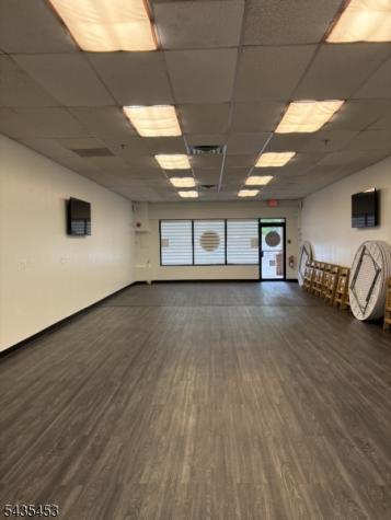 326 Route 22 W Green Brook NJ 08812