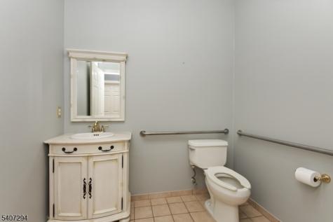 408 Us Highway 206 Hillsborough NJ 08844