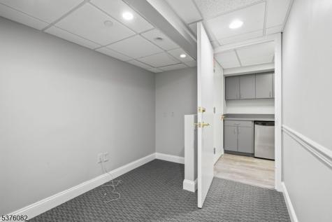 401 Pleasant Valley Way West Orange NJ 07052