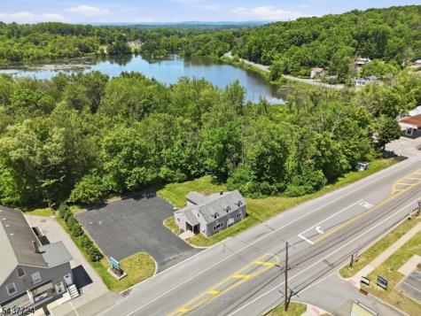 75 State Route 23 Franklin NJ 07416