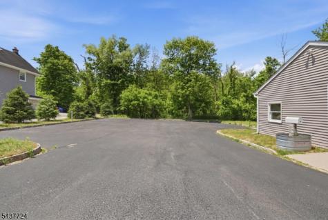 75 State Route 23 Franklin NJ 07416