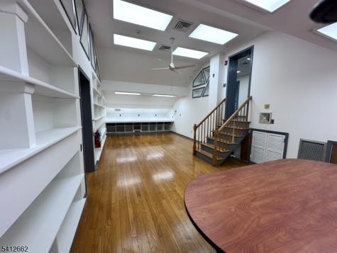 107 Stuyvesant Avenue Lyndhurst NJ 07071