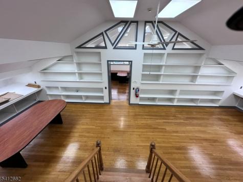 107 Stuyvesant Avenue Lyndhurst NJ 07071