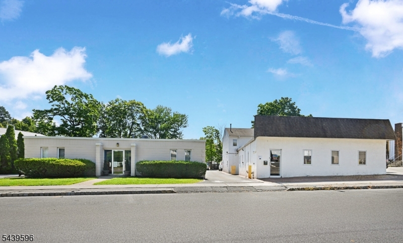 15 Rockland Terrace Verona NJ 07044