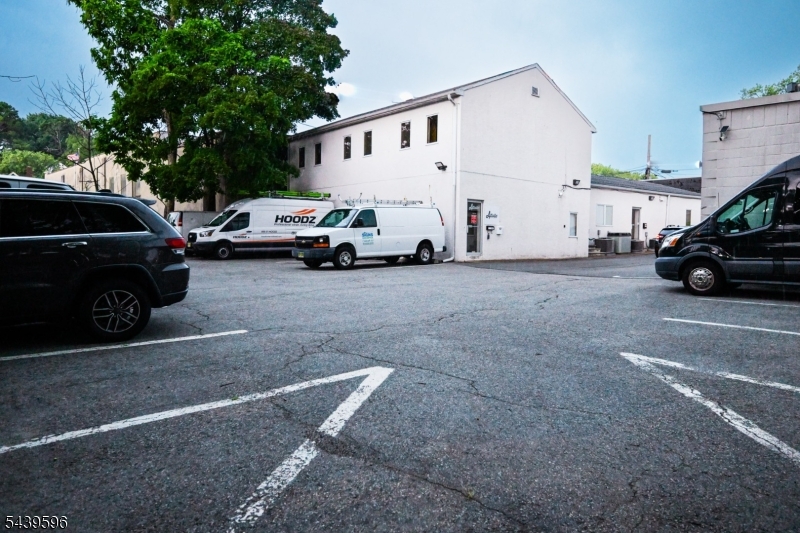 15 Rockland Terrace Verona NJ 07044