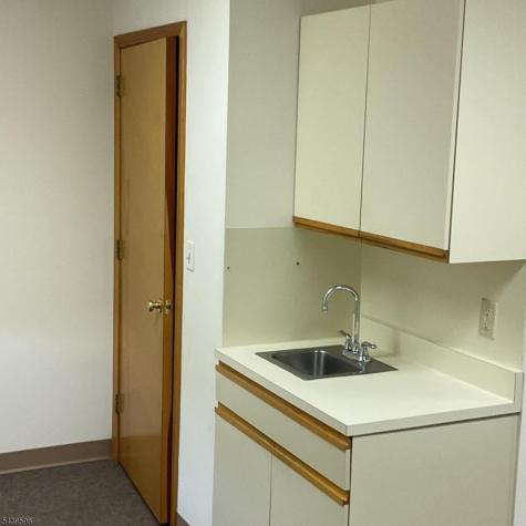 15 Rockland Terrace Verona NJ 07044