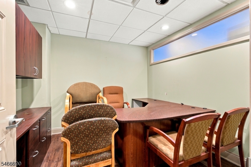28 Bowling Green Parkway Jefferson NJ 07849